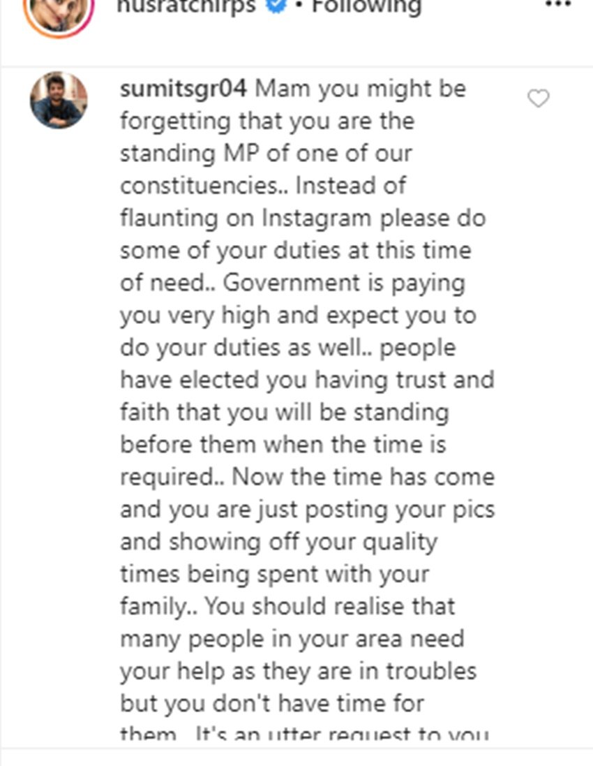 लोगों ने लिखा कि कोरोना से बुरे हुए हालात के इस दौर में आपको लोगों की मदद करनी चाहिए। लेकिन आप मॉडलिंग करने में बिजी हैं। लोगों ने लिखा कि आपको इस वक्त अपनी ड्यूटी पूरी इमानदारी से निभानी चाहिए।