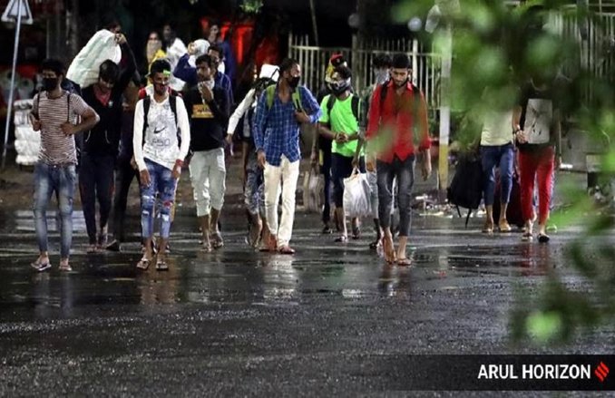 Lockdown 4.0 Guidelines: सभी जोन में चल सकती हैं गाड़ियां, खुल सकती हैं ई-कॉमर्स कंपनियां, जानें- लॉकडाउन 4.0 में क्या नया?