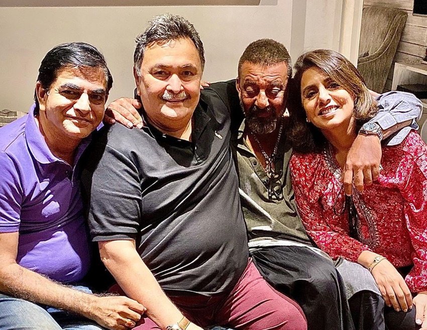 बकौल राज बंसल ऋषि ने फोन करते ही कहा कि ठाकुर तुझे कुछ बताना है यार..। इतना कहते ही ऋषि कपूर रोने लगे और फोन काट दिए। राज ने थोड़ी देर बाद उन्हें कॉल बैक किया तो उन्होंने रुंधे स्वर में बताया कि, 'ठाकुर अच्छी खबर नहीं है यार, मुझे कैंसर हो गया है। शाम को इलाज के लिए न्यूयॉर्क जा रहा हूं।'