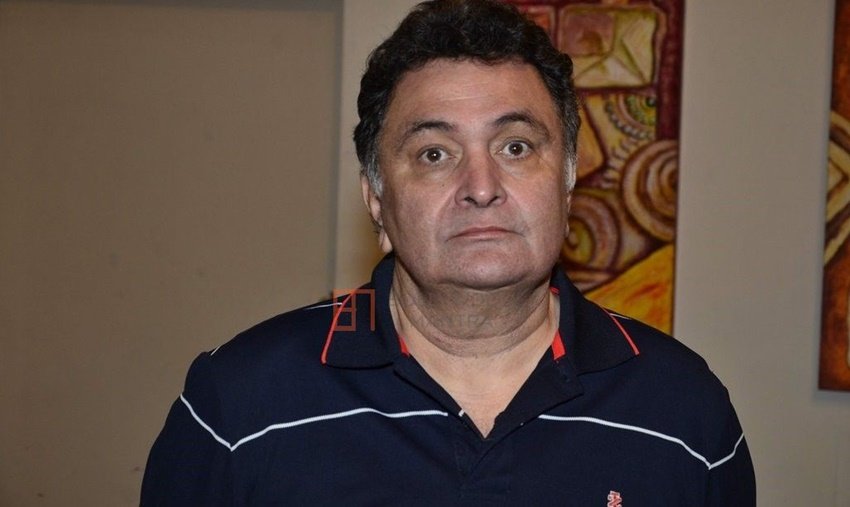 ऋषि कपूर के बेहद करीबी दोस्त रहे राज बंसल ने एक इंटरव्यू में बताया कि कैसे ऋषि कपूर ने उन्हें फोन किया औऱ फोन पर ही रोने लगे थे।