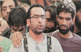 riyaz naikoo