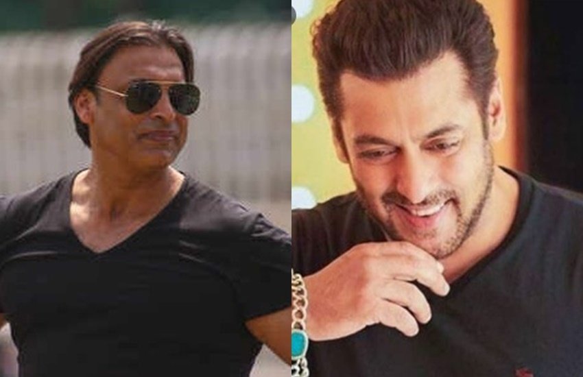 सुपरस्टार सलमान खान और दूसरी तरफ पाकिस्तानी पूर्व क्रिकेटर शोएब अख्तर