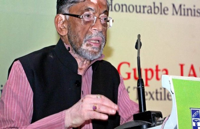 बीजेपी शासित राज्यों के श्रम कानून बदलने को केंद्रीय मंत्री ने बताया गलत, कहा- कानून खत्म करना सुधार नहीं