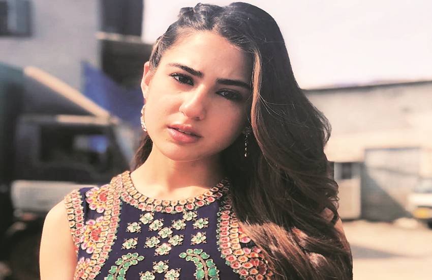  सारा अपनी अगली फिल्म ‘कुली नंबर 1 ’ में वरुण धवन के साथ दिखेंगी।