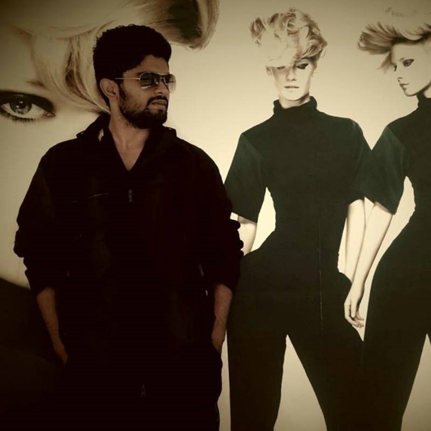 उन्हें देखकर कोई नहीं कह सकता कि ये वही आनंद वर्धन गहैं जिन्होंने हीरा ठाकुर का बेटा बन दर्शकों का दिल जीत लिया था।