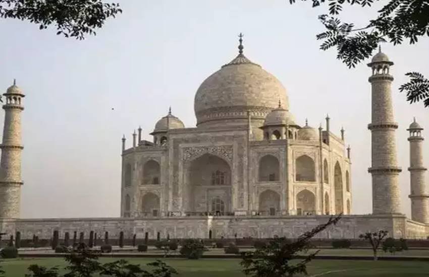 Tajmahal, thunderstorm,