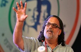 Tushar Gandhi, Nathuram Godse,