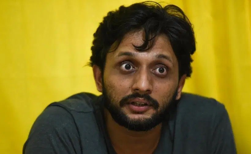 Zeeshan Ayyub, Suresh Chavhanke, Zeeshan Ayyub tweet, Suresh Chavhanke tweet, Sudarshan News, Sudarshan TV, editor Suresh Chavhanke, controversial tweet, social media, COVID-19, coronavirus latest update, coronavirus death, जीशान अयूब, सुरेश चव्हाणके, ग्रीन जोन, रेड जोन, कोरोना प्रभावित इलाके, सुरेश चव्हाणके पर भड़के जीशान अयूब,