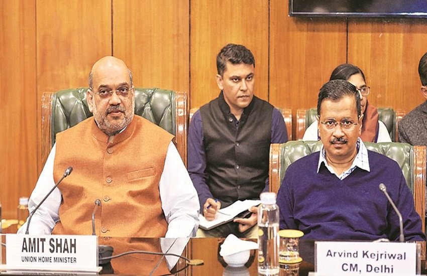 प्राइवेट अस्पतालों में कोरोना का इलाज हुआ सस्ता। (indian express) 