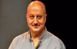 anupam kher, shashi tharoor, ajay pandita, anupam kher slams shashi tharoor, shashi tharoor on ajay pandita death