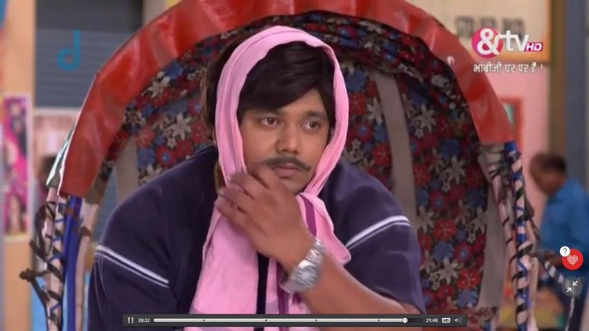 अक्षय पाटिल के बारे में सोशल मीडिया और इंटरनेट पर जो जानकारी मौजूद है उसके मुताबिक वह इस शो के लिए एक दिन की शूटिंग का 15 से 20 हजार रुपए चार्ज करते हैं।