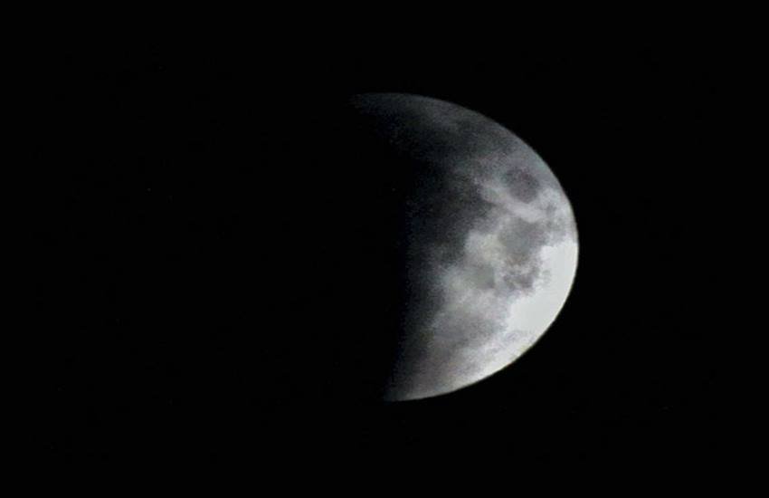 chandra grahan, chandra grahan 2020, chandra grahan 2020 date and time, chandra grahan time, chandra grahan june 2020, chandra grahan dec 2020 date and time, lunar eclipse, lunar eclipse 2020, lunar eclipse june 2020, lunar eclipse in india, lunar eclipse 2020 india date and time, lunar eclipse june 2020 india