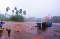 Cyclone Nisarga, Weather Today Highlights: महाराष्ट्र-एमपी में हो रही बारिश, अगले 24 घंटों में यूपी और राजस्थान में भी आसार