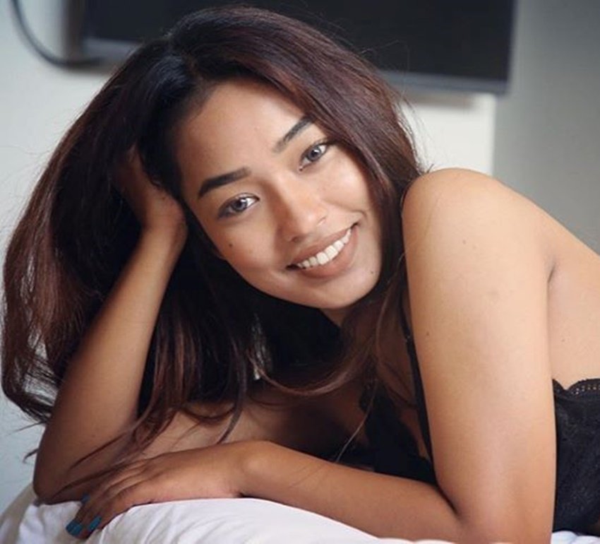 ट्विंकल भारतीय मूल की विदेशी मॉडल हैं। उन्होंने कई बड़े प्रांड्स के लिए मॉडलिंग की है। XXX 2 में ट्विंकल पारस तोमर और प्रतीक सेहजपाल की गर्लफ्रेंड बनी हैं।