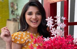 ‘एक्टिंग को रिश्तेदार बताते थे अपमान, पापा पढ़ाई छुड़वाकर शादी कराना चाहते थे’; एक्ट्रेस कनिका मान का खुलासा