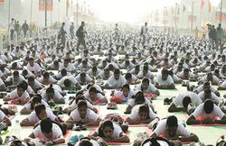 International Yoga Day 2020 Date, History and Theme: जानें- अंतरराष्ट्रीय योग दिवस का इतिहास, उद्देश्य और मनाने की वजह