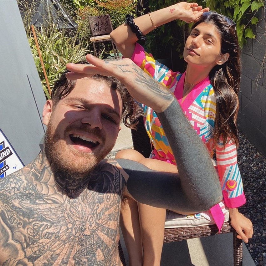 इसी साल जनवरी के महीने में मिया खलीफा ने अपने बॉयफ्रेंड रॉबर्ट सैंडबर्ग (Robert Sandberg) के साथ इंगेजमेंट की थी।