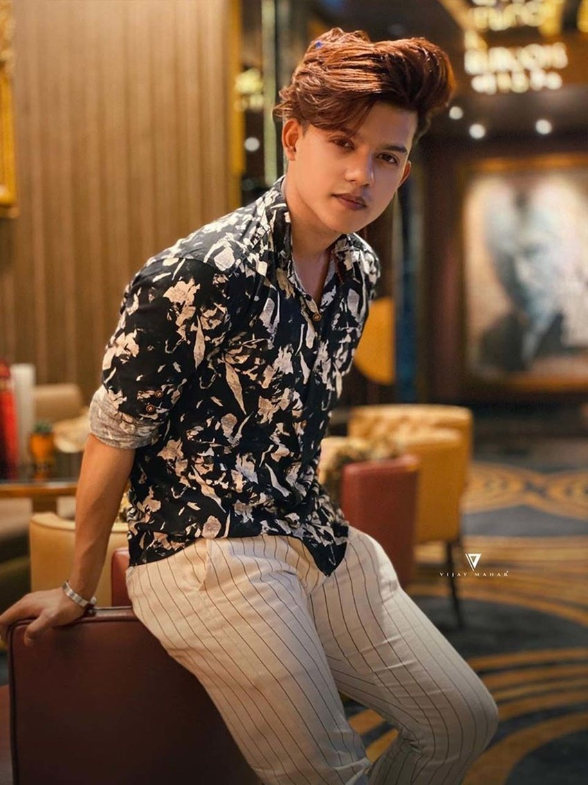 14 साल की उम्र तक रियाज का वजन काफी ज्यादा था। रियाज अली कभी 90 किलो के भी हुआ करते थे। हालांकि खुद को फिट बनाने के लिए वह पिछले 2 सालों से कड़ी मेहनत कर रहे हैं। उनकी मेहनत दिखती भी है।