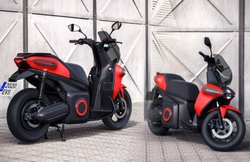 Seat e-Scooter 125: कार बनाने वाली कंपनी ने पेश किया पहला इलेक्ट्रिक स्कूटर! सिंगल चार्ज में चलेगी 125Km, मिलेगी दो हेलमेट रखने की जगह