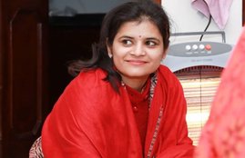 shalini agnihotri ips, shalini agnihotri ips biography, agnihotri ips rank