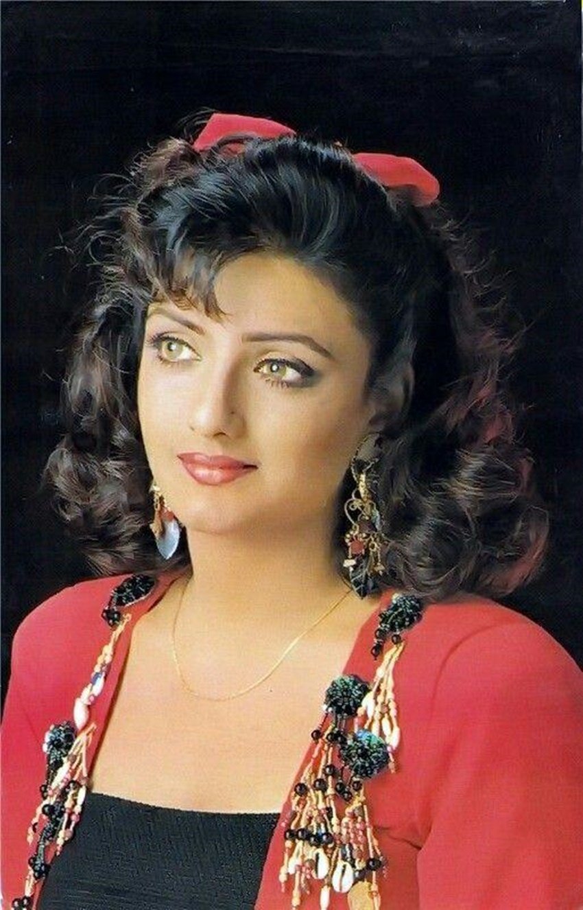 साल 1999 में शादी के बाद शांति प्रिया और सिद्धार्थ के दो बच्चे हुए। सबकुछ ठीक चल रहा था तभी साल 2004 में एक दिन सिद्धार्थ रे की हार्ट अटैक से मौत हो गई।