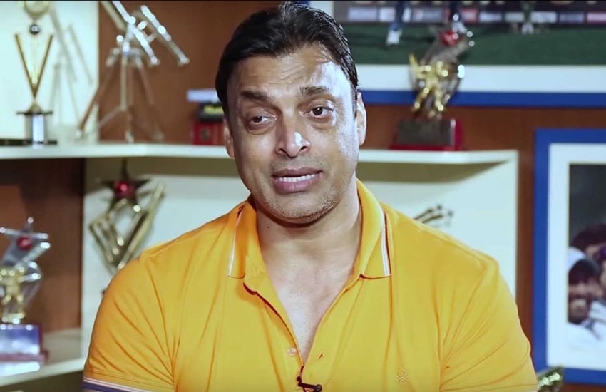 ‘मेरी नहीं दूसरे खिलाड़ी ने की थी हरकत, मुझे पीटने आए थे 6 सीनियर खिलाड़ी,’ 15 साल पुराने दुष्कर्म विवाद पर शोएब अख्तर ने तोड़ी चुप्पी