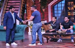 The Kapil Sharma Show: जब सलमान खान को असल गुंडों से खानी पड़ी थी मार, कपिल के शो पर सोहेल खान ने शेयर किया मजेदार किस्सा