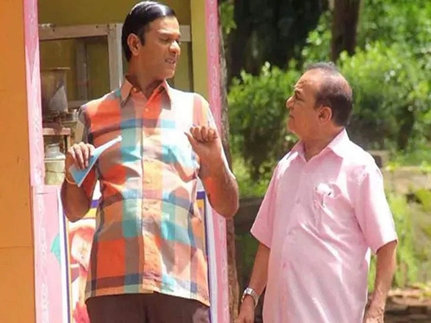 उन बुरे दिनों में भी घनश्याम नायक ने हिम्मत नहीं हारी। उन्होंने ठान रखा था कि कुछ भी हो जाए एक्टिंग की दुनिया को नहीं छोड़ेंगे। सालों साल वह यूं ही छोटे-मोटे किरदार निभाते रहे।