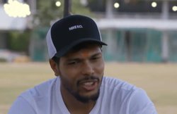 ‘स्पाइक्स न होने पर कोच ने ग्राउंड से भगा दिया था, ऐसा लगा क्रिकेट छोड़ दूं,’ पुराने दिनों को याद कर भावुक हुए उमेश यादव; देखें VIDEO