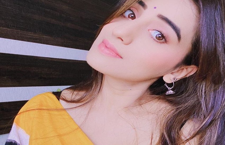 akshara singh, pawan singh, Bhojpuri song,