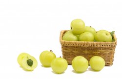 Skin Care: चेहरे पर चाहते हैं निखार तो इन 5 फूड्स को डाइट में करें शामिल, ऐसे मिलेगी मदद…