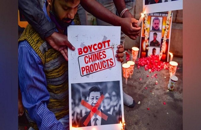 चीनी सामान से कैसे बचेंगे? कार में 25, टीवी में 70 और ऐंटी-बायोटिक्स दवाओं में 90 फीसदी हिस्सा चीन का