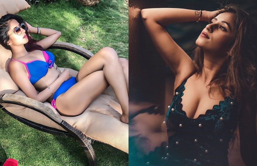 Maera Mishra Photos: एक्ट्रेस मायरा मिश्रा सोशल मीडिया में काफी ज्यादा एक्टिव रहती हैं। वह आए दिन अपनी तस्वीरें और वीडियोज फैंस के साथ सोशल मीडिया में शेयर करती रहती हैं। मायरा ने कई दफे अपनी बोल्ड तस्वीरों से सोशल मीडिया में सनसनी भी फैलाई है। आइए देखते हैं मायरा की वैसी ही चंद तस्वीरें: