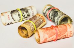 लोन की किस्तों में अभी की छूट बाद में बन सकती है शिकंजा, ऐसे ग्राहकों को नए लोन देने से मना कर सकते हैं बैंक