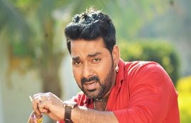 pawan singh, chhalakata hamro jawaniya, kajal raghwani, priyanka singh