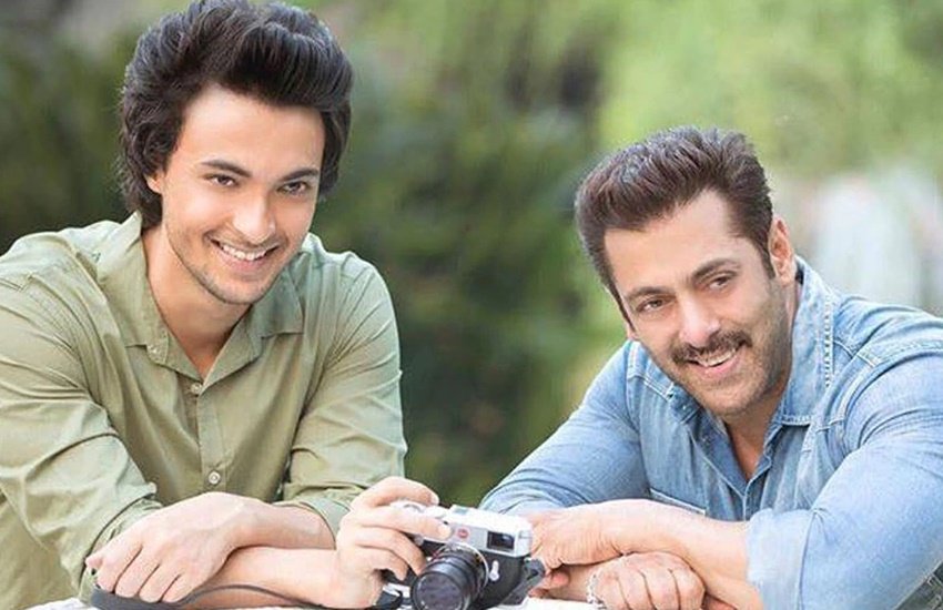 Sushant Singh Rajput demise, payal rohatgi launching ayush sharma,