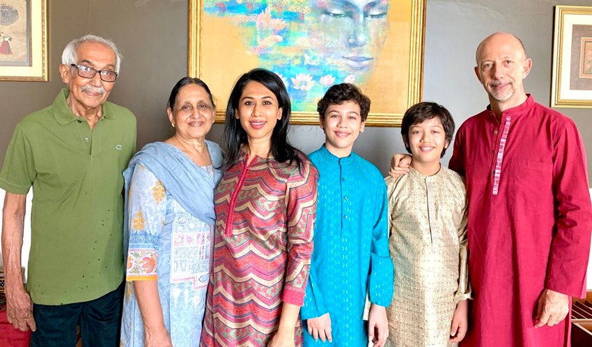 शमा मोहम्मद औऱ स्टेफनो को दो बेटे हैं। इस तस्वीर को शमा मोहम्मद ने ईद के दिन अपने ट्विटर हैंडल से शेयर किया था।