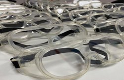 Corona Virus Outbreak: कोविड-19 के खिलाफ तैनात स्वास्थ्यकर्मियों के लिए सुरक्षात्मक चश्मा