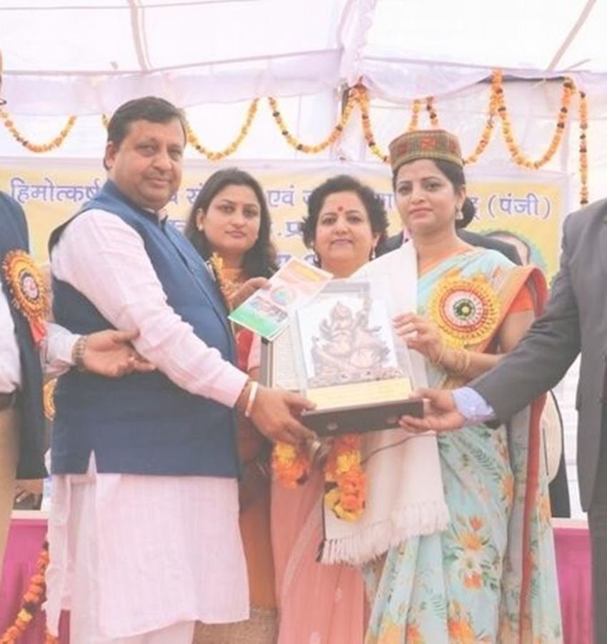 हिमाचल के सोलन की वह एसपी भी रहीं। एसपी सोलन रहते हुए अंजुम आरा के काम को काफी सराहा गया।