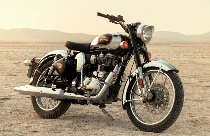 Royal Enfield Classic 350 खरीदने का शानदार मौका! महज 20,000 रुपये देकर घर लाएं बाइक, शुरुआती EMI में भी मिलेगी छूट