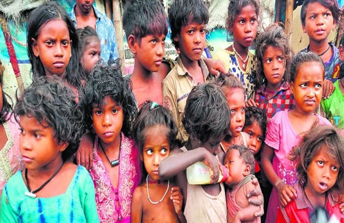 वीडियो: नीतीश के गृह जिले की दर्दनाक तस्वीर, एम्बुलेंस नहीं मिला तो ठेले पर लाद शव ले जाने को मजबूर रिश्तेदार