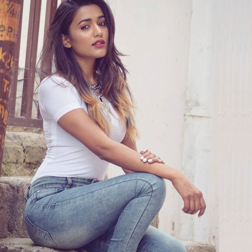 गरिमा चौरसिया फिलहाल मुंबई में ही रहती हैं। वह वहां पर एक्टिंग के गुर सीख रही हैं।