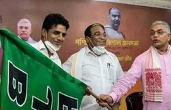 भारतीय फुटबॉलर का 24 घंटे में ही हुआ भाजपा से मोहभंग, फैंस से मांगी माफी; राजनीति को कहा गुडबाय