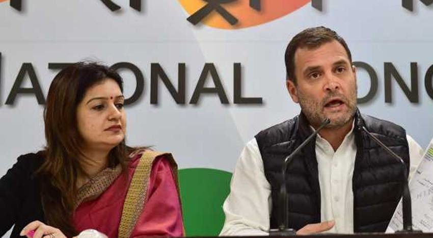 2014 आम चुनावों के बाद कांग्रेस ने प्रियंका चतुर्वेदी को पार्टी प्रवक्ता नियुक्त किया। प्रवक्ता रहते हुए वह मुखर होकर बीजेपी औऱ नरेंद्र मोदी की आलोचना करती रहीं।