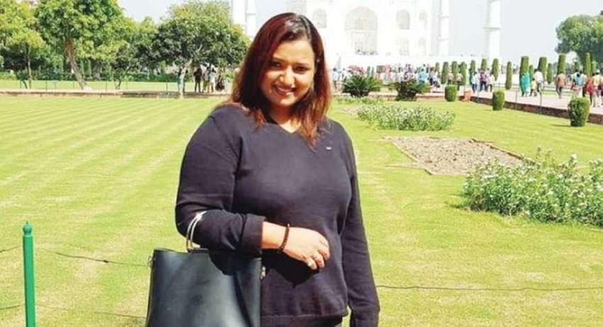 2019 में स्वपना को काउंसलेट ने उसके बैकग्राउंड को देखते हुए नौकरी से निकाल दिया था। लेकिन इसके बाद उसे आईटी डिपार्टमेंट में नौकरी मिल गई। आईटी सचिव शिवशंकर ने स्वपना को यह नौकरी दिलाई।2019 में स्वप्ना को काउंसलेट ने उसके बैकग्राउंड को देखते हुए नौकरी से निकाल दिया था। लेकिन इसके बाद उसे आईटी डिपार्टमेंट में नौकरी मिल गई। आईटी सचिव शिवशंकर ने स्वपना को यह नौकरी दिलाई।