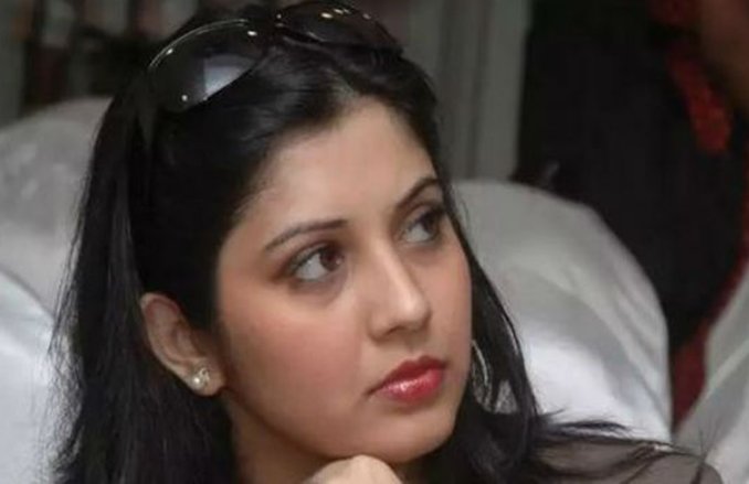 ‘कुछ देर में मेरी मौत हो जाएगी..’ साउथ की मशहूर एक्ट्रेस ने की सुसाइड की कोशिश, नेताओं पर लगाया आरोप