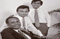 तब छोटे से फ्लैट में रहती थी धीरूभाई अंबानी की फैमिली, इंदिरा गांधी के एक फैसले से चमकी रिलायंस की किस्मत