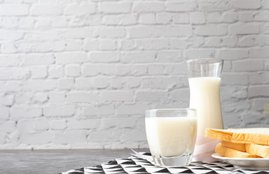 Skin Care Tips, skin care routine, Bread and milk face pack for glowing skin