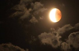 chandra grahan 2020, chandra grahan july 2020, lunar eclipse 2020, lunar eclipse july 2020 timing, chandra grahan kab hai,