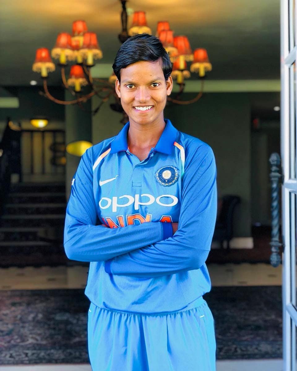 Cricket live Score, Cricketer struggle, Deepti Sharma, india womens cricket team